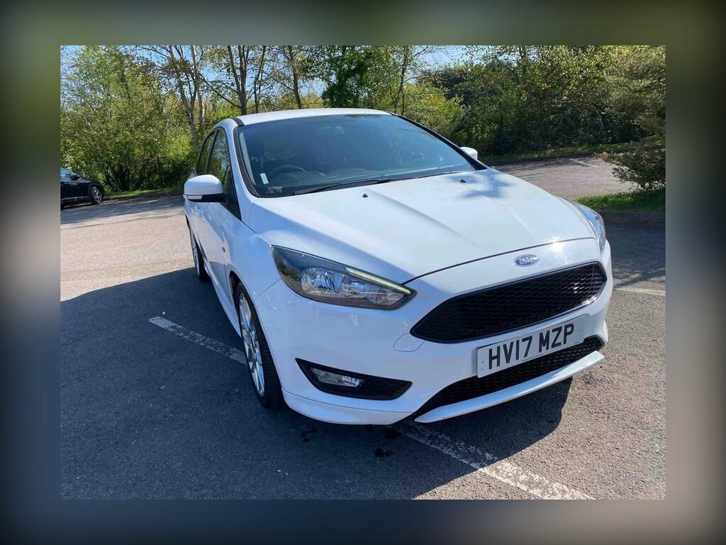 Ford Focus 1.0T Ecoboost St-line Euro 6 Ss HV17MZP White #3