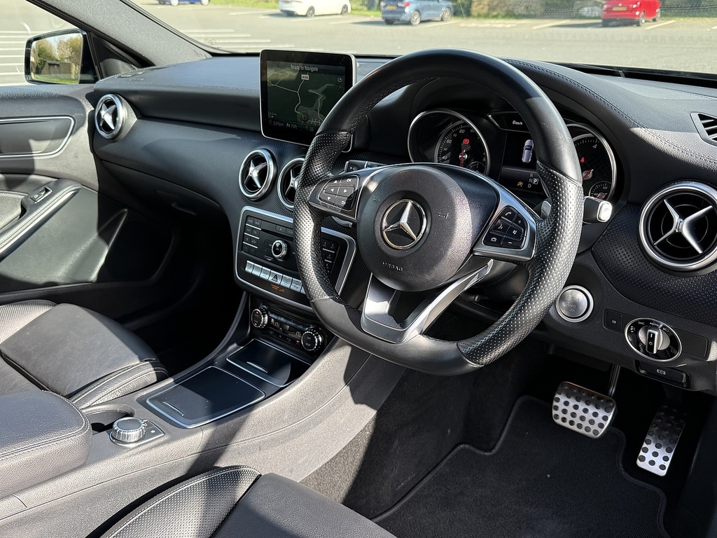 Mercedes-Benz A Class A Class 2.1 A200d Amg Line Premium Hatchback EL14BON Brown #6
