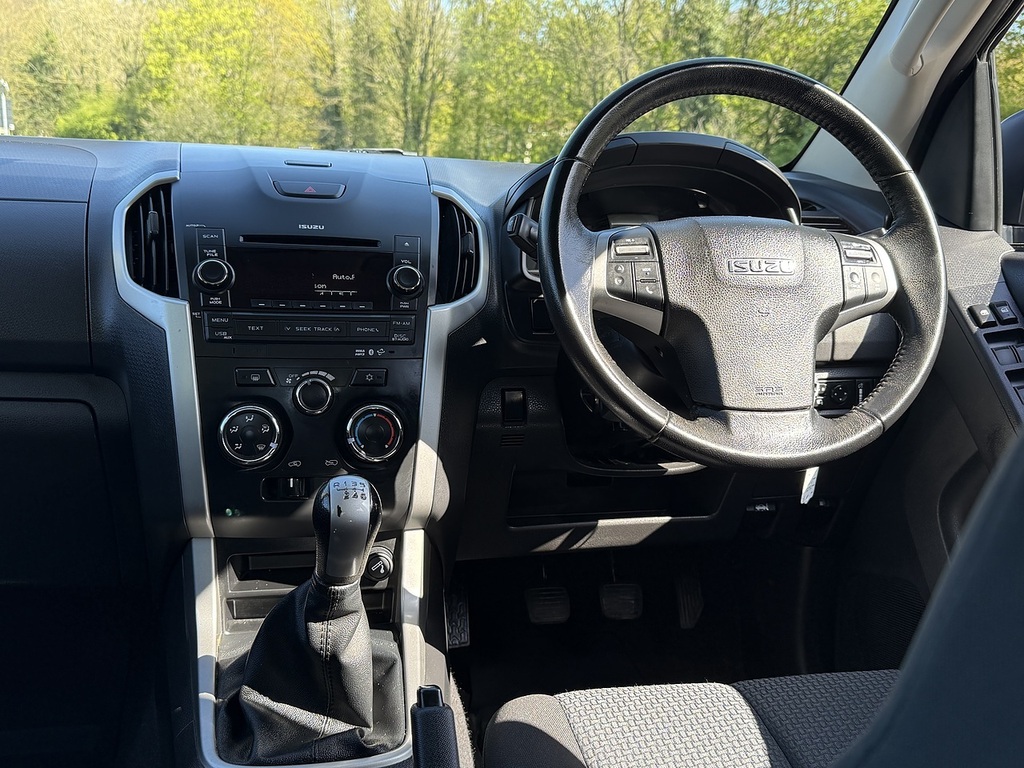 Isuzu D-Max 2.5 Td Yukon Pickup 4X4 192 Gk Blue #2