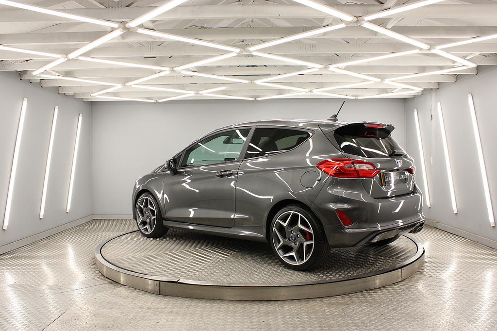 Ford Fiesta Hatchback OV69WXN Grey #4