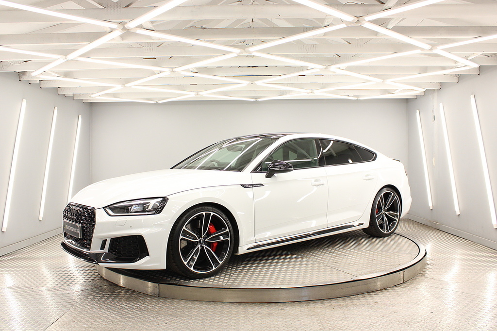 Audi RS5 Hatchback AR19VDT White #5
