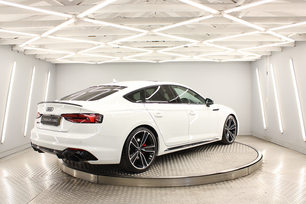 Audi RS5 Hatchback AR19VDT White #3