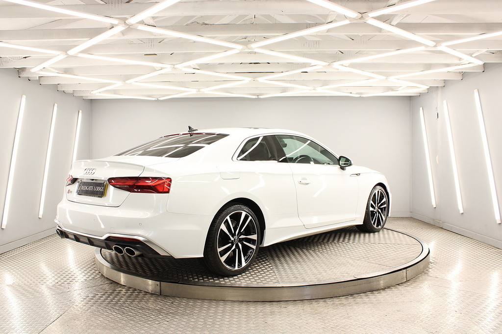 Audi S5 Coupe SM21HCK White #3