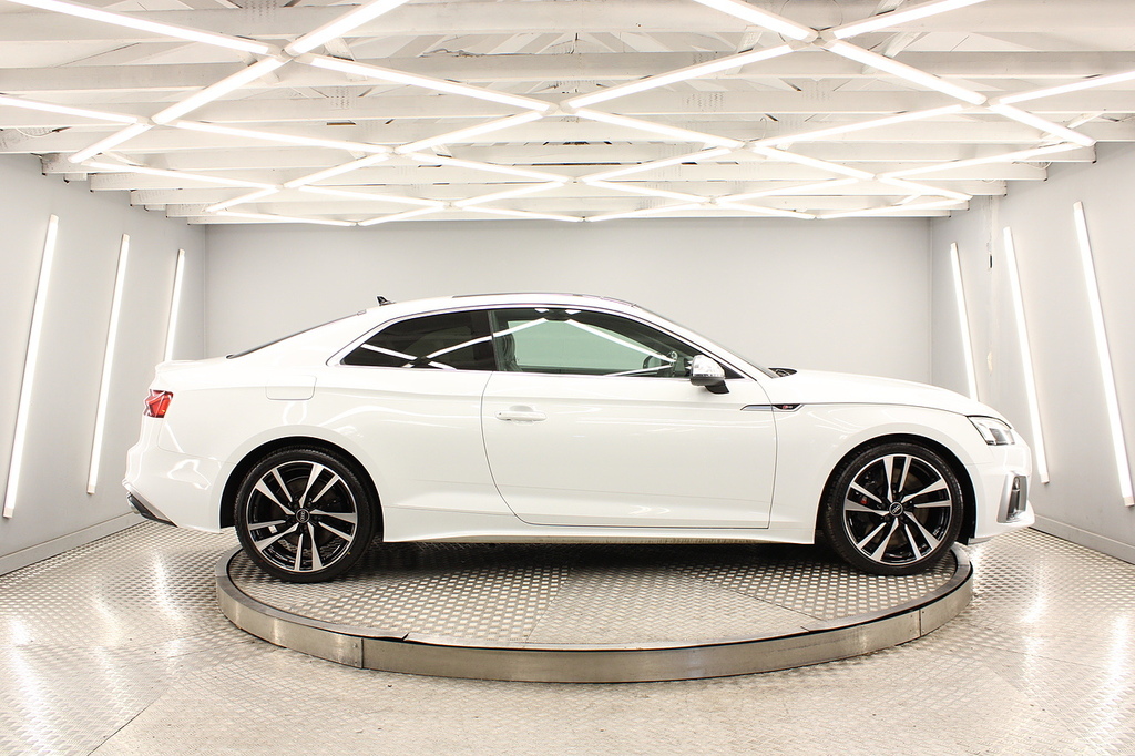 Audi S5 Coupe White