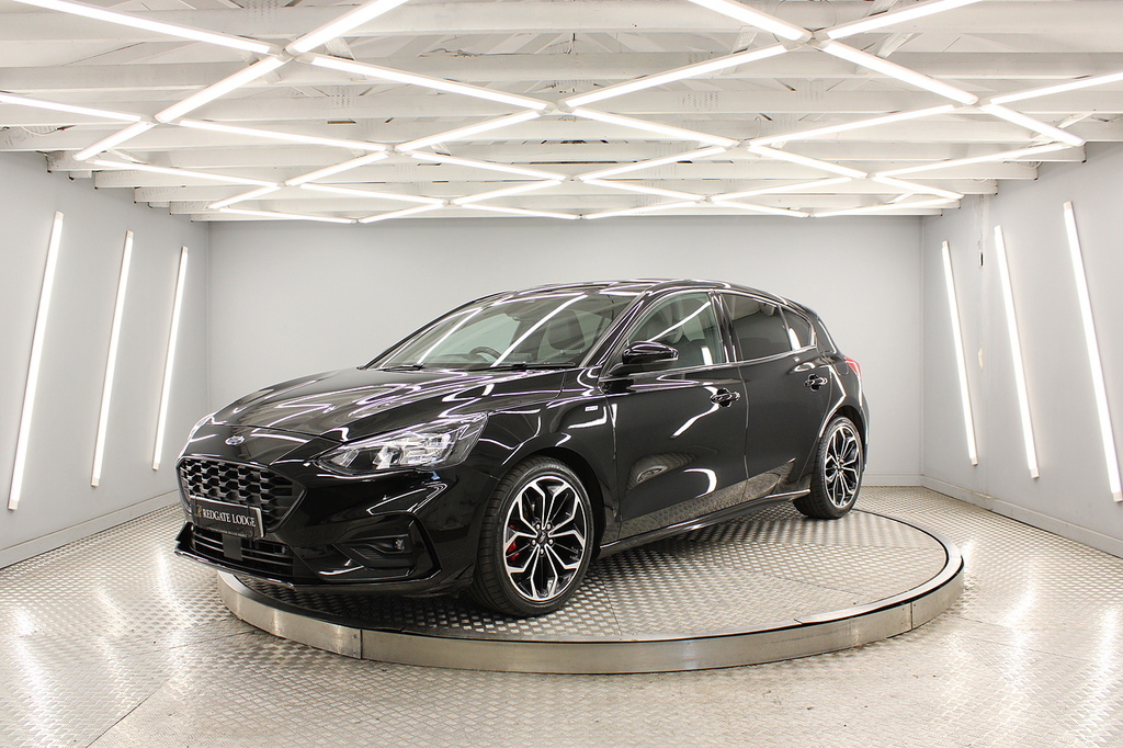 Ford Focus Hatchback EF69GAX Black #5