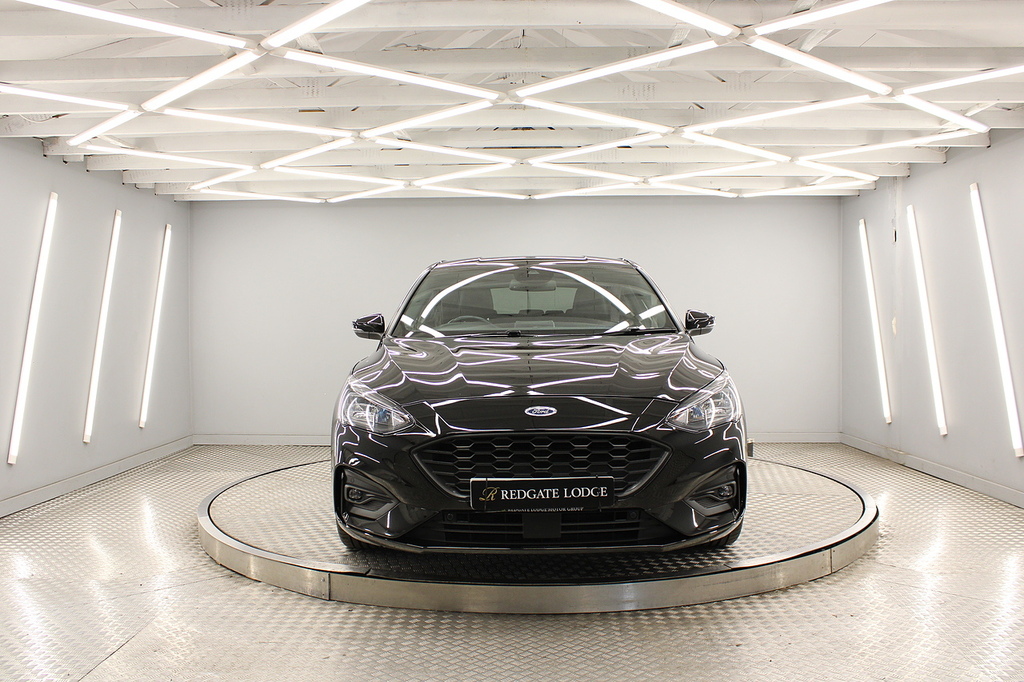 Ford Focus Hatchback EF69GAX Black #6