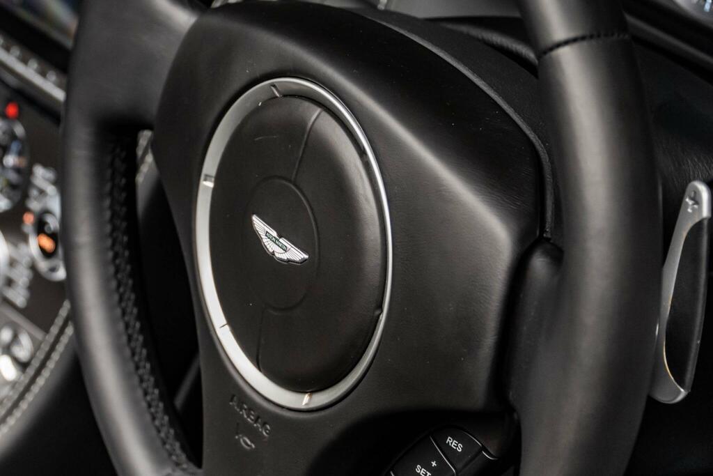 Aston Martin DB9 Gt Black #36