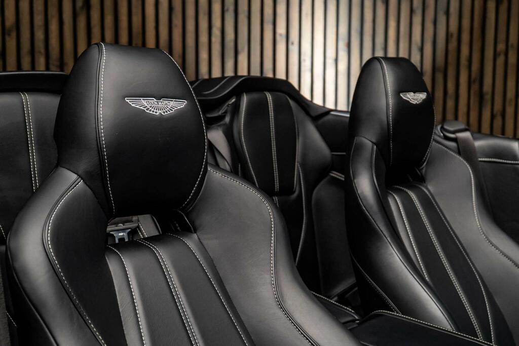 Aston Martin DB9 Gt Black #37