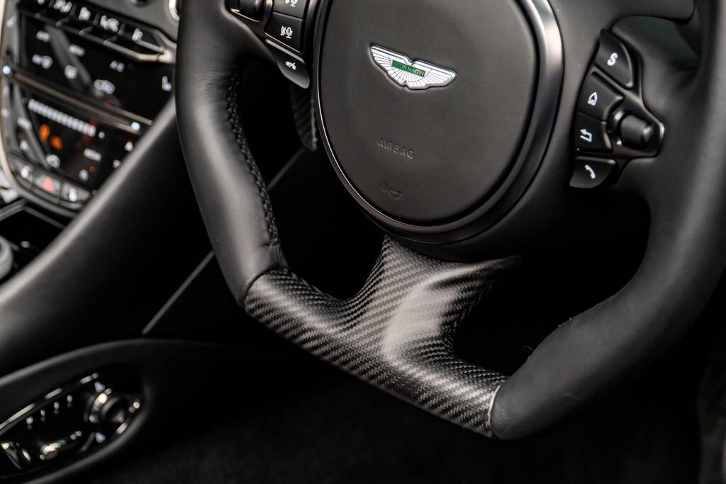 Aston Martin DBS 5.2 V12 Biturbo Coupe  #38