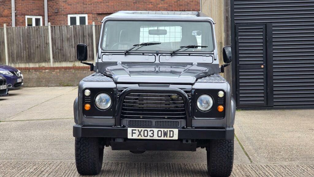 Land Rover Defender 90 Suv 2.5 Td5 Hard Top Suv Swb 200303 Grey #3