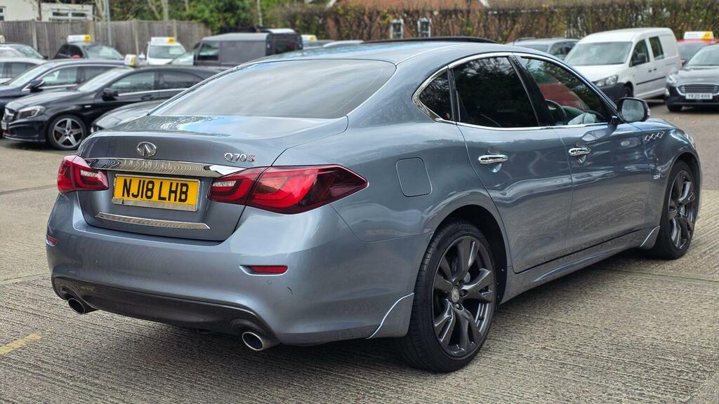 Infiniti Q70 Saloon 2.2D Sport Euro 6 Ss 201818 Blue #6