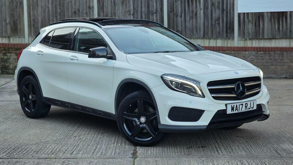 Mercedes-Benz GLA Class Suv 2.1 Gla220d Amg Line Premium Plus 7G-dct 4Ma White