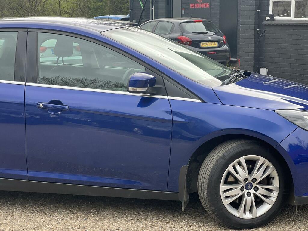 Ford Focus 1.6 Titanium Navigator Powershift Euro 5 YM64ORH Blue #5