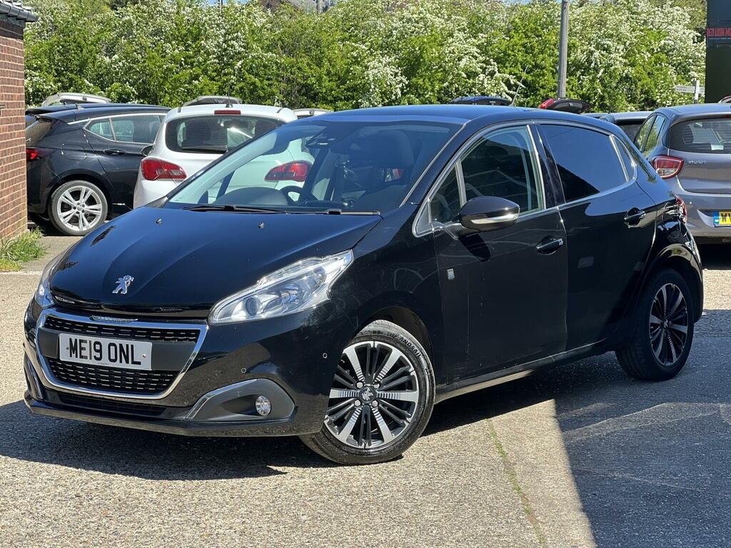 Peugeot 208 1.2 Puretech Tech Edition Euro 6 Ss ME19ONL Black #5
