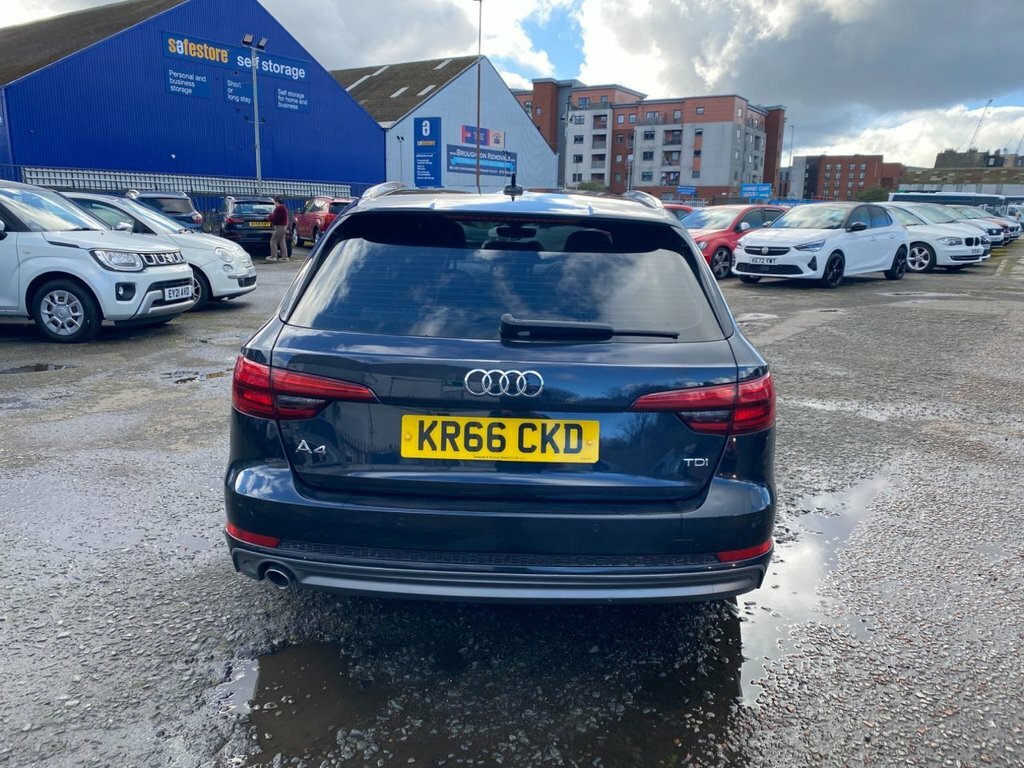 Audi A4 Avant 2L S Line Blue #6