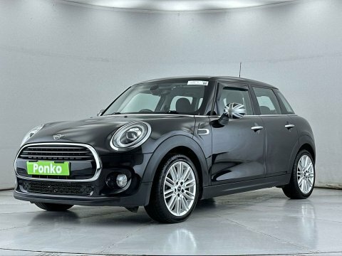 Mini Hatch 2018 68 1.5 VO68AEX Black #3