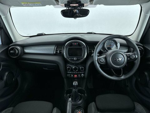 Mini Hatch 2018 68 1.5 VO68AEX Black #5