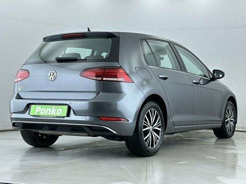 Volkswagen Golf 2018 68 1.5 A068RKF Grey #4