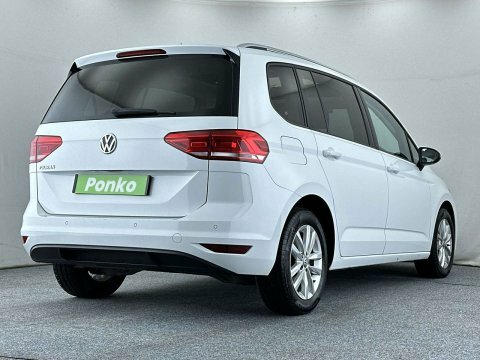 Volkswagen Touran 2017 67 1.6 BL67NRO White #4