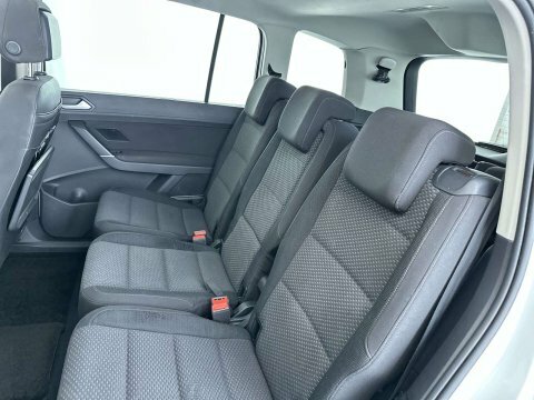 Volkswagen Touran 2017 67 1.6 BL67NRO White #6