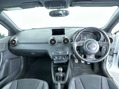 Audi A1 2015 65 1.4 EG65APY White #5