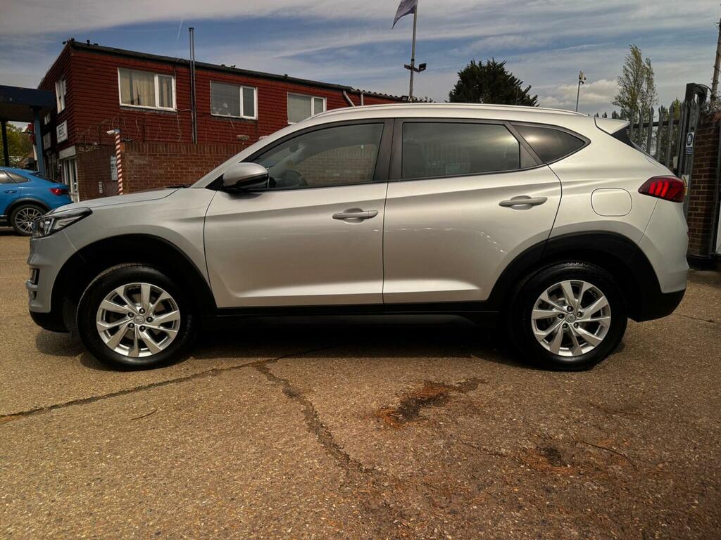 Hyundai Tucson Suv 1.6 Crdi Se Nav Dct Euro 6 Ss 201919 FG69RXR  #6
