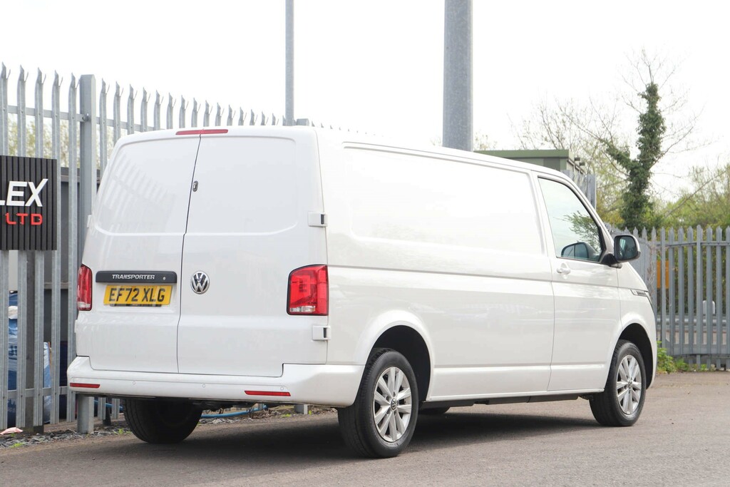 Volkswagen Transporter T30 Highline Tdi EF72XLG #5
