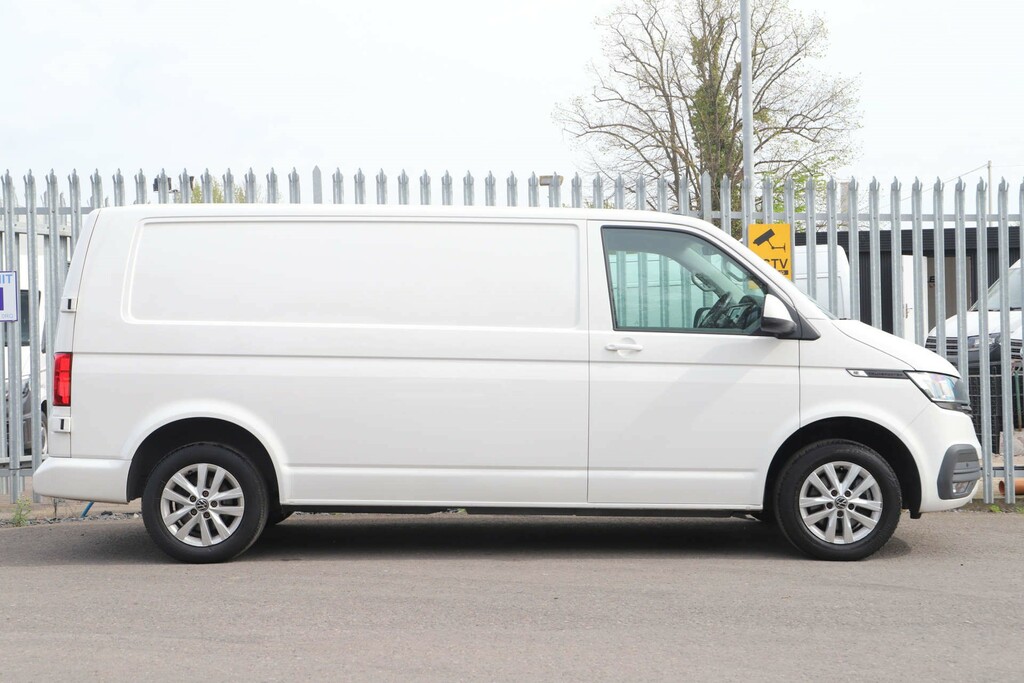 Volkswagen Transporter T30 Highline Tdi EF72XLG #6