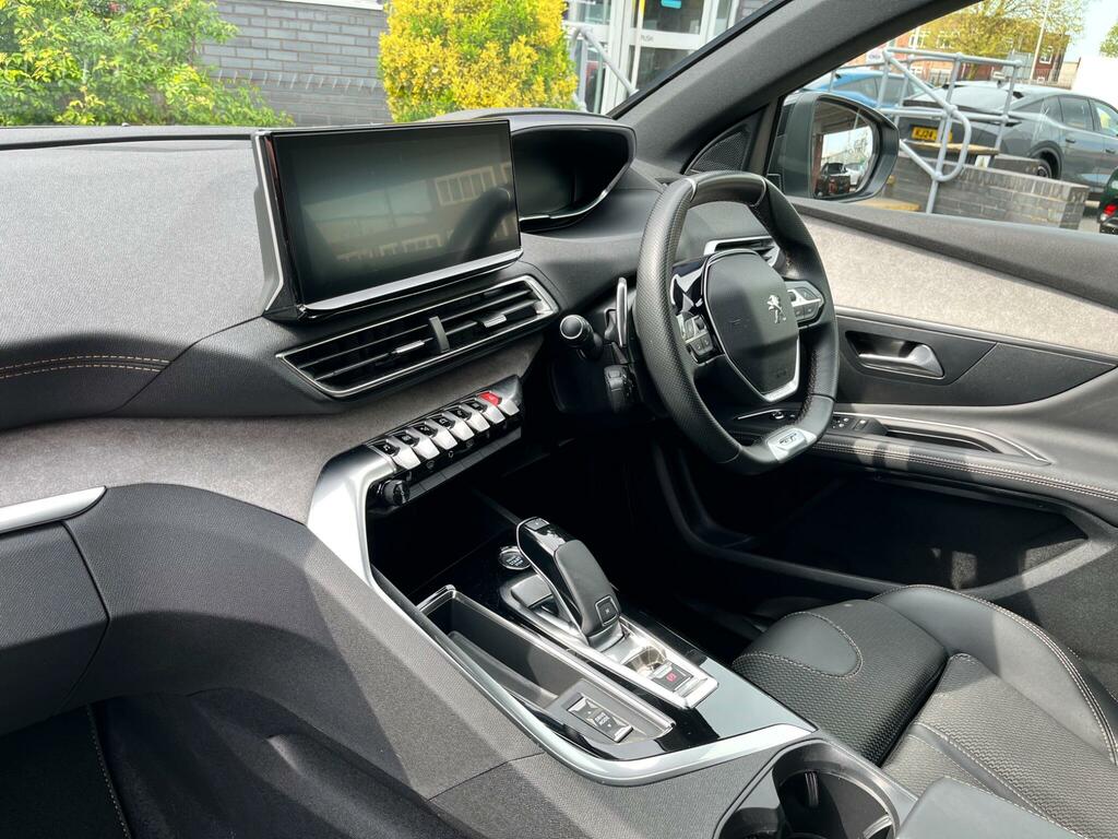 Peugeot 3008 1.2 Puretech Gt Suv Eat Euro 6 S S 1 YT22NLR  #4
