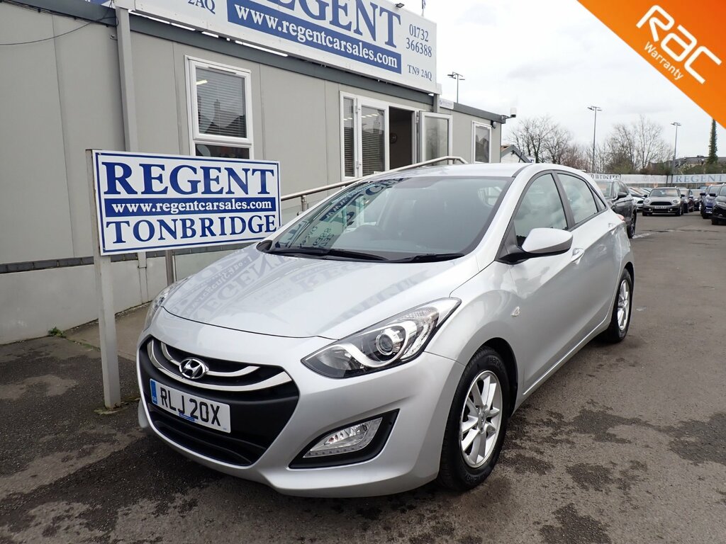 Hyundai I30 1.6 Crdi Active Hatchback Euro 5 Silver