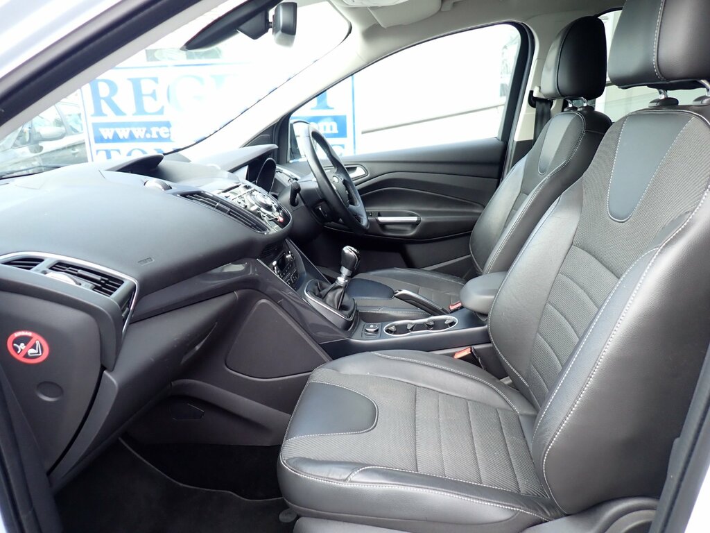 Ford Kuga 2.0 Tdci Titanium Suv Awd Euro 6 White #3