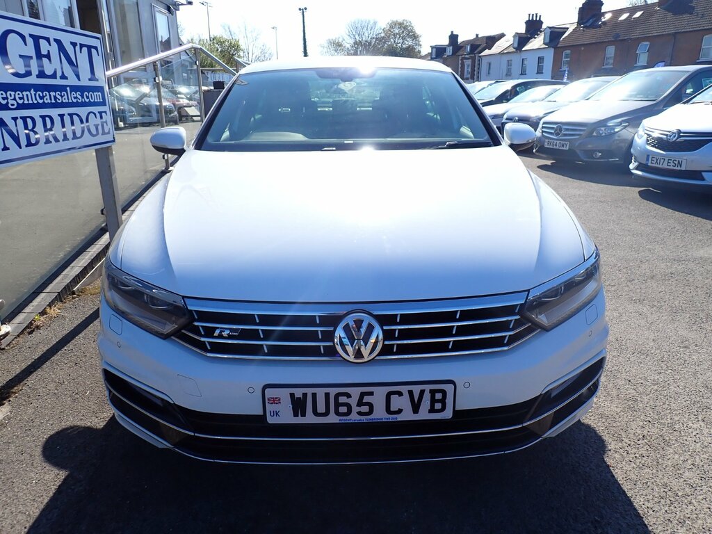 Volkswagen Passat 2.0 Tdi Bluemotion Tech R-line Saloon M White #6