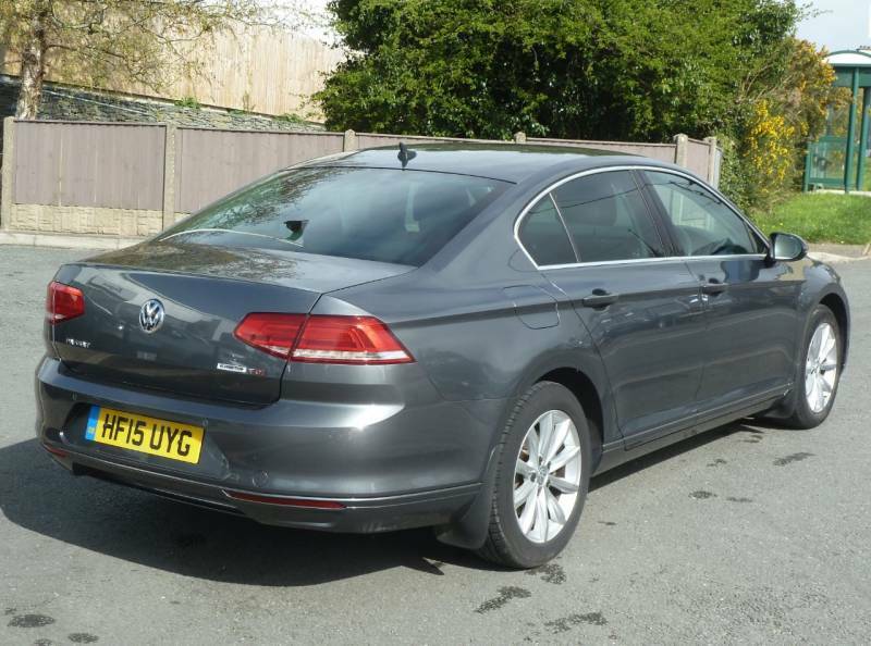 Volkswagen Passat 1.6 Tdi 120Ps Se Business - 2015 15 HF15UYG Grey #4
