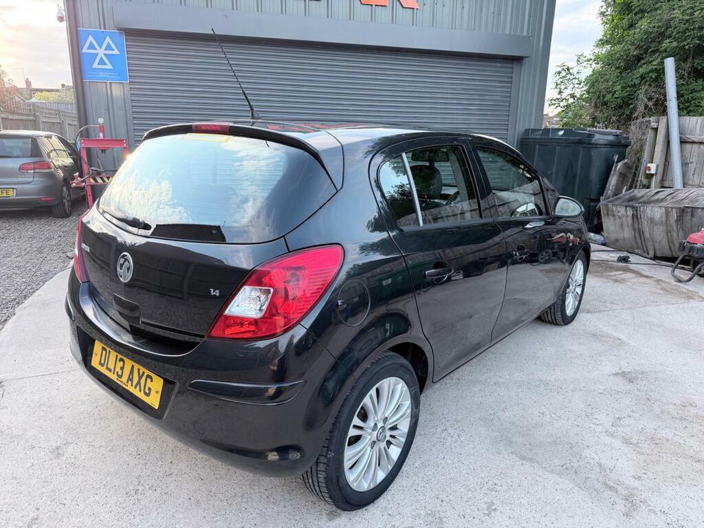 Vauxhall Corsa 1.4 16V Se Euro 5  Black #4