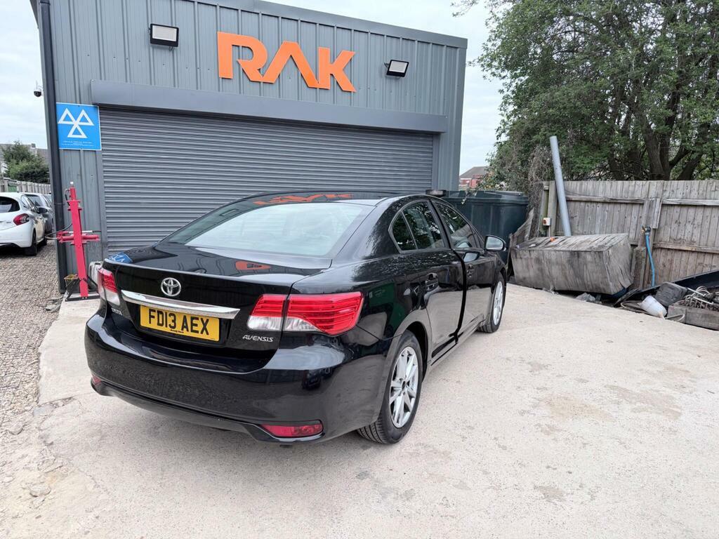 Toyota Avensis 2.0 D-4d Tr Euro 5 Black #2