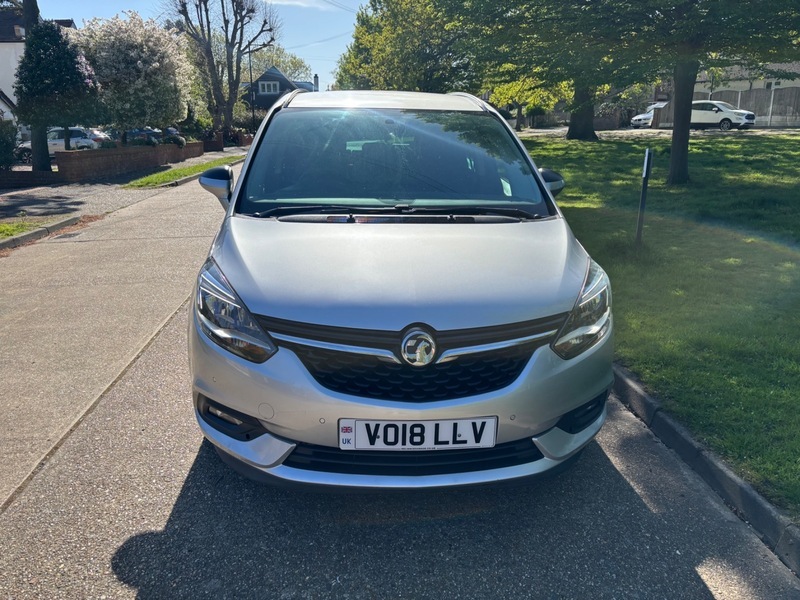 Vauxhall Zafira Sri Nav Silver #3
