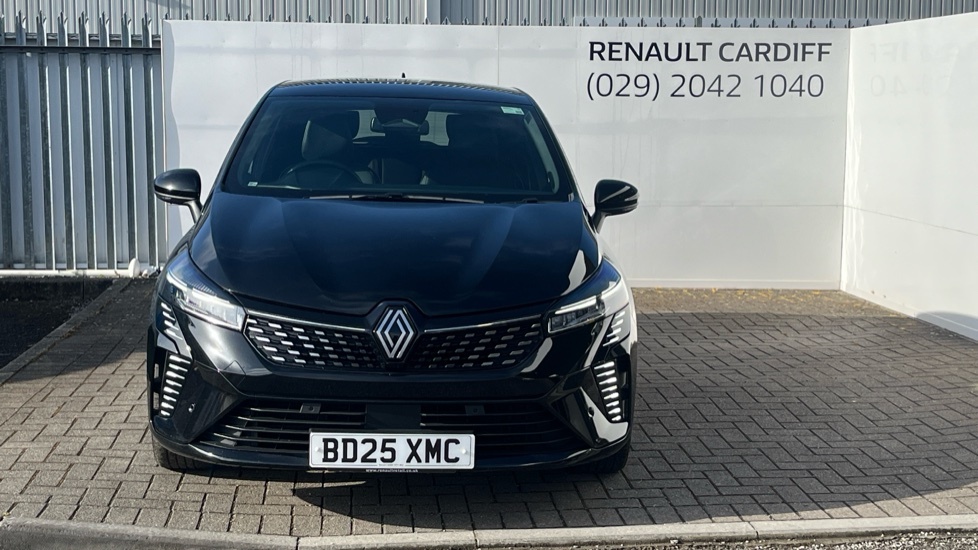Renault Clio Renault Clio 1.6 E-tech Full Hybrid 145 Techno BD25XMC Black #4