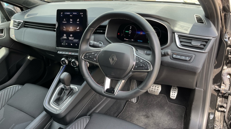 Renault Clio Renault Clio 1.6 E-tech Full Hybrid 145 Esprit Alp BL25LWR Black #5