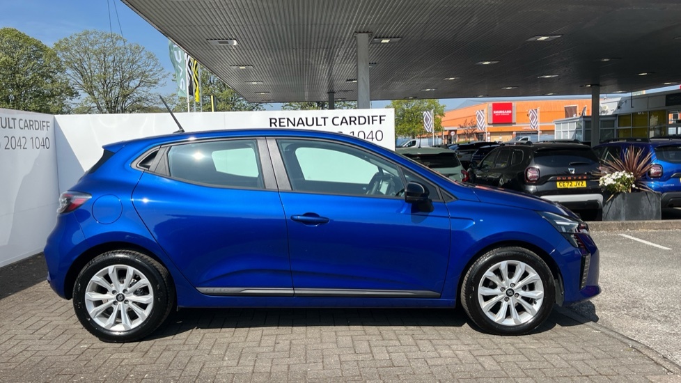 Renault Clio Renault Clio 1.0 Tce 90 Evolution CA75WHD Blue #2