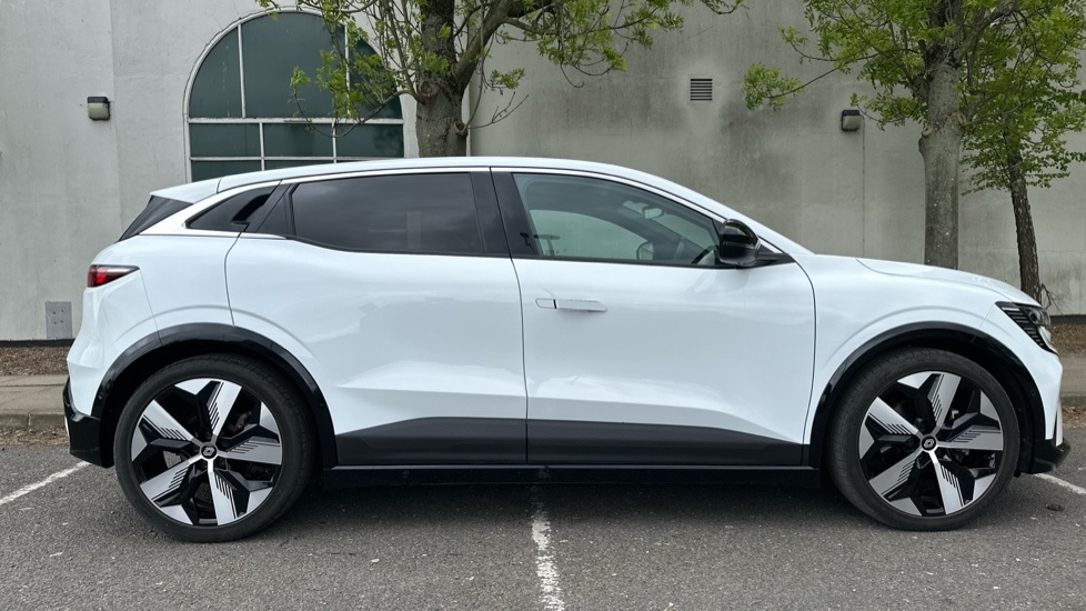 Renault Megane E-Tech Megane E-tech Ev60 160Kw Techno 60Kwh Optimum Char White #2