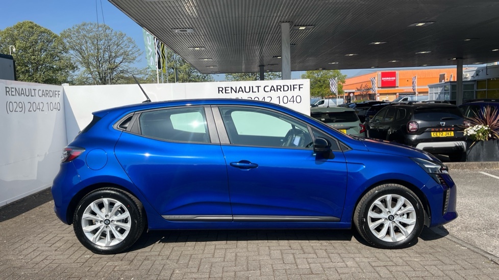 Renault Clio Renault Clio 1.6 E-tech Full Hybrid 145 Evolution CA75VNO Blue #2