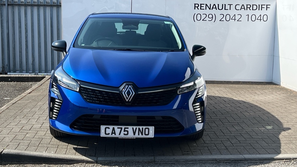 Renault Clio Renault Clio 1.6 E-tech Full Hybrid 145 Evolution CA75VNO Blue #4