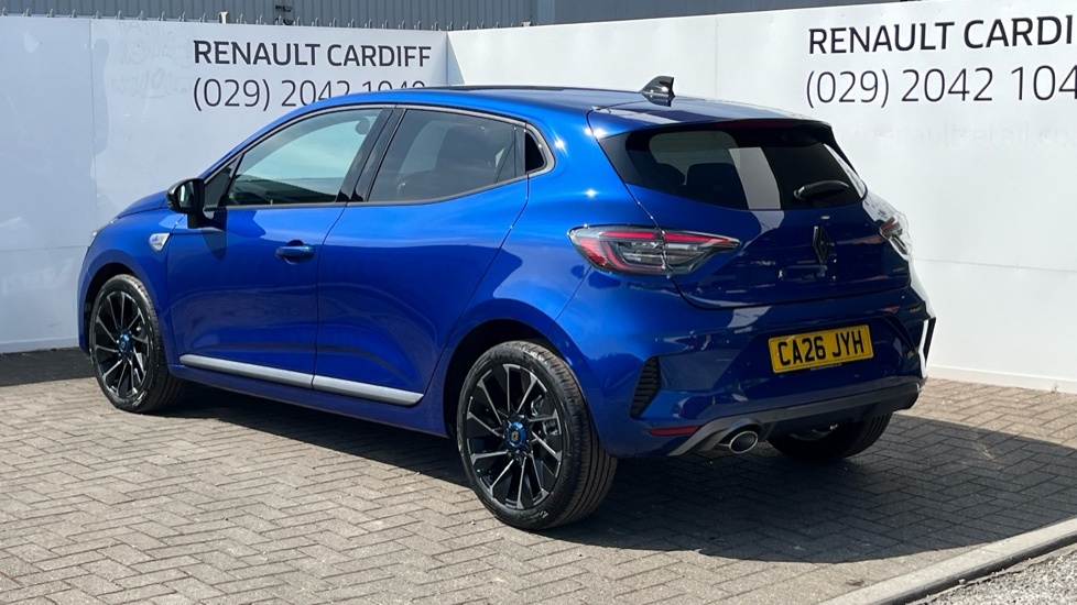 Renault Clio Renault Clio 1.0 Tce 90 Techno Esprit Alpine CA26JYH Blue #3