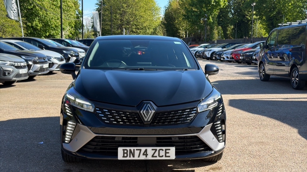 Renault Clio Renault Clio 1.6 E-tech Full Hybrid 145 Esprit Alp BN74ZCE Black #4