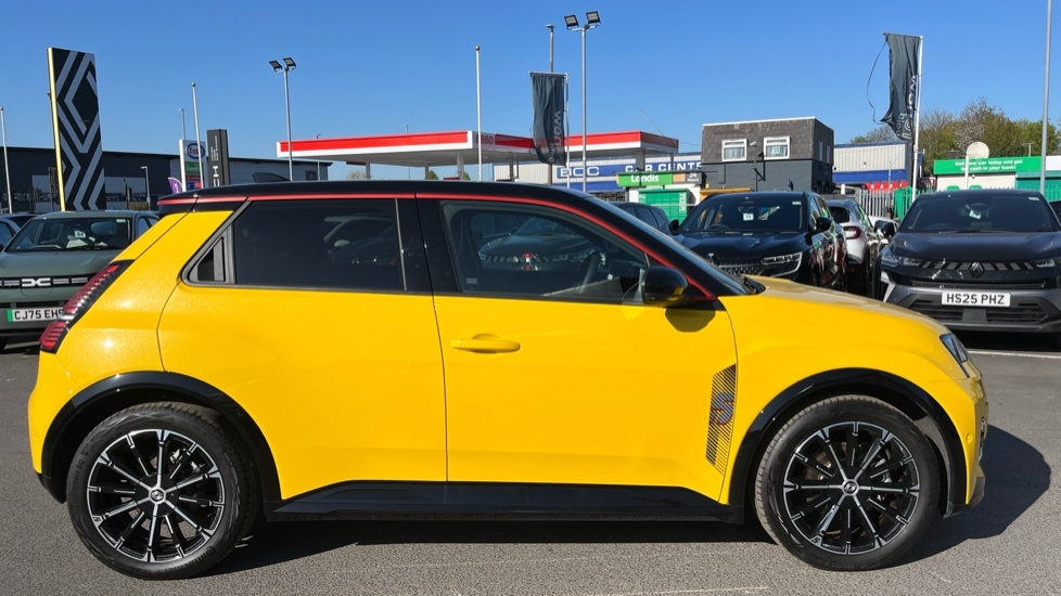 Renault 5 E-Tech Renault 5 110Kw Iconic Five Comfort Range 52 Kwh 5 BK75LKG Yellow #2