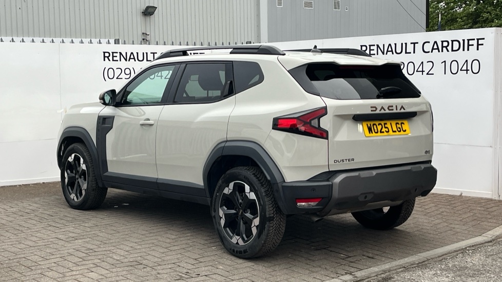 Dacia Duster Dacia Duster 1.2 Tce 130 Extreme 4X4 WO25LGC White #3