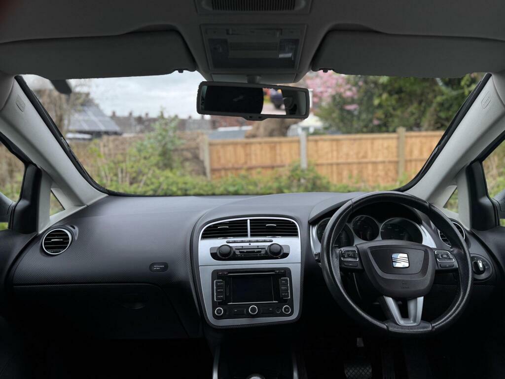 Seat Altea XL 1.6L Se Copa Red #18