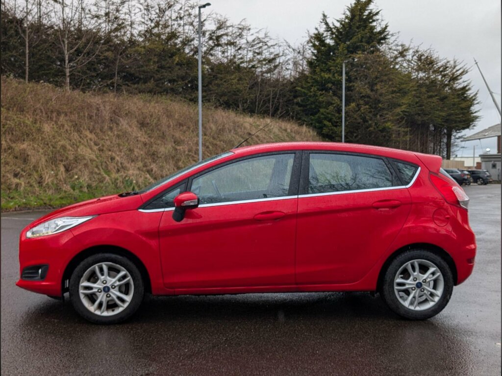 Ford Fiesta 1.0T Ecoboost Zetec Euro 6 Ss SR16YJL Red #6