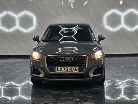 Audi Q2 Tfsi Sport LX70RXB #2