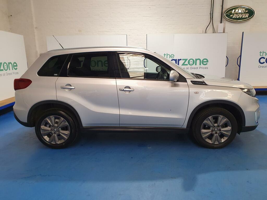 Suzuki Vitara Hatchback Silver #2